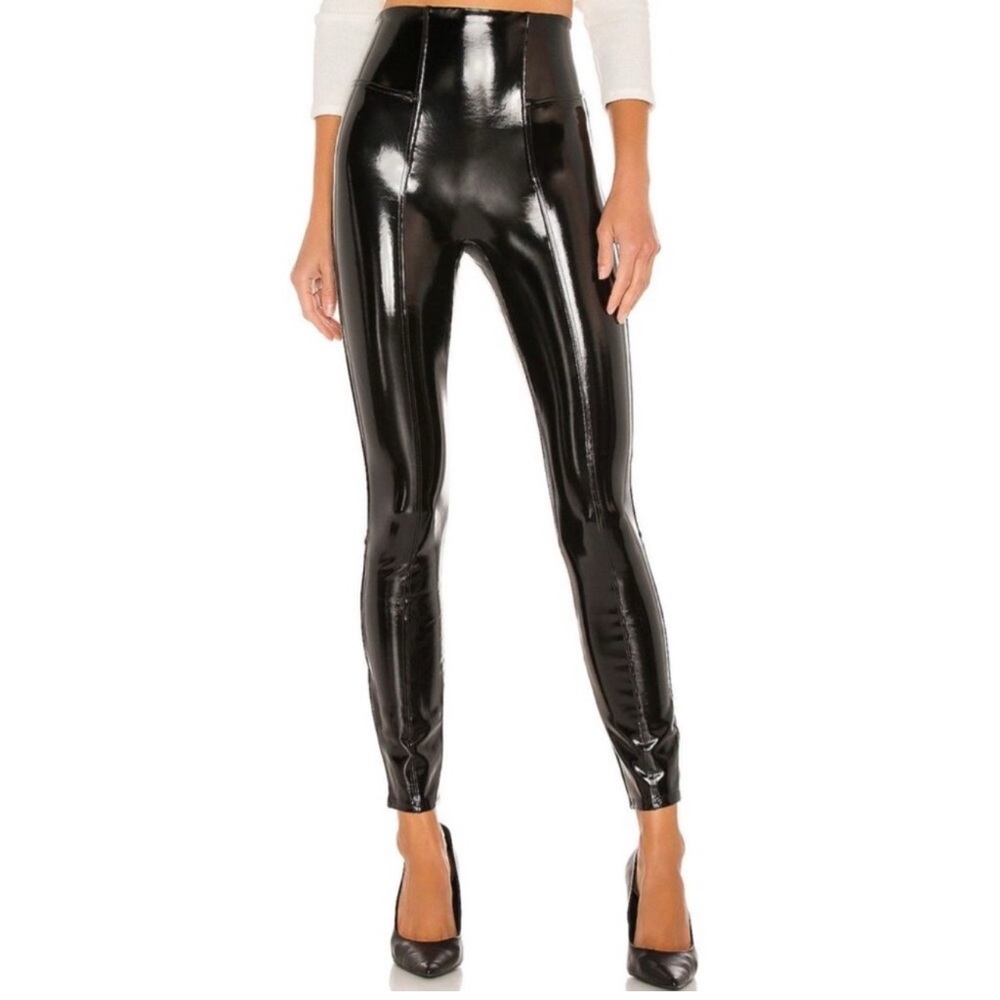 SPANX Faux Patent Leather Leggings in Classic Black Size S Shaping Flattering
